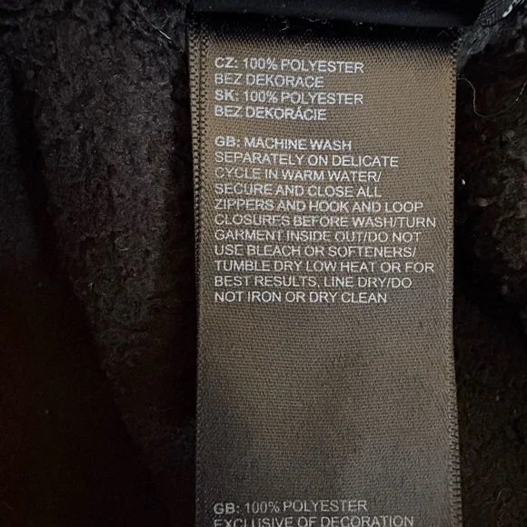 The North Face Black Teddy Jacket - Picture 10 of 15